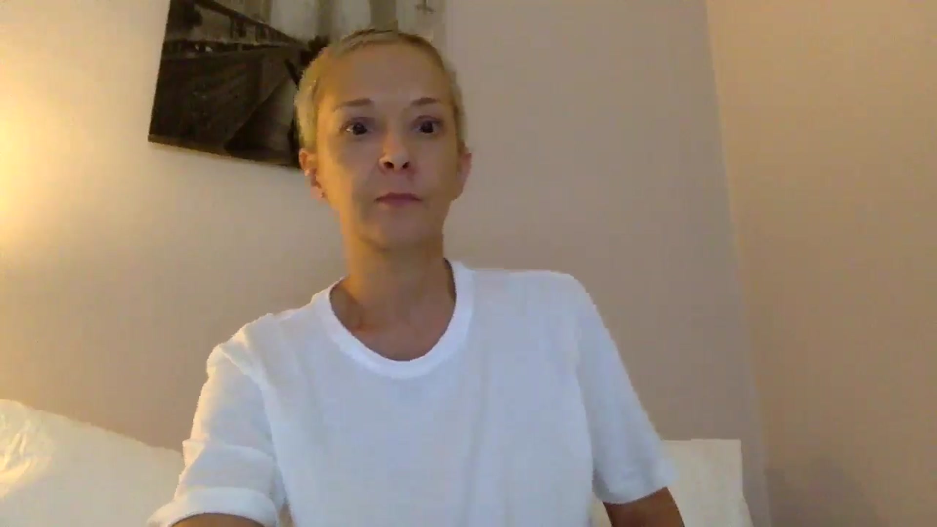 Gallery image thumbnail from Aimee_Angel's myfreecams stream on, 07/21/2024, 19:07 image 18 of 20