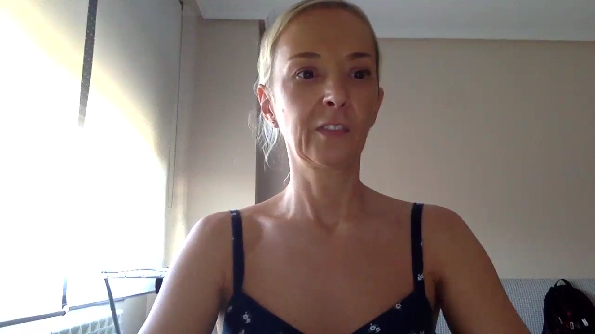 Gallery image thumbnail from Aimee_Angel's myfreecams stream on, 07/24/2024, 18:31 image 11 of 20