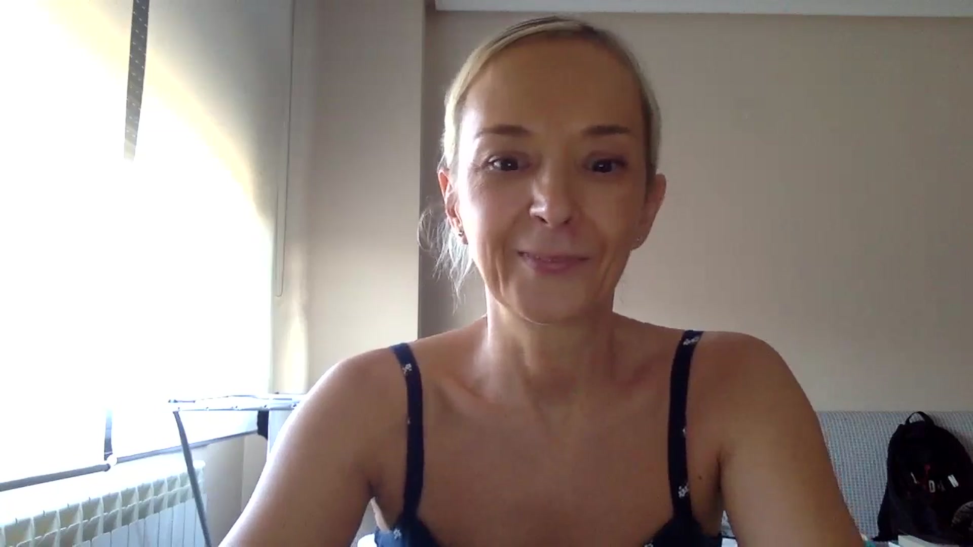 Gallery image thumbnail from Aimee_Angel's myfreecams stream on, 07/24/2024, 18:31 image 5 of 20