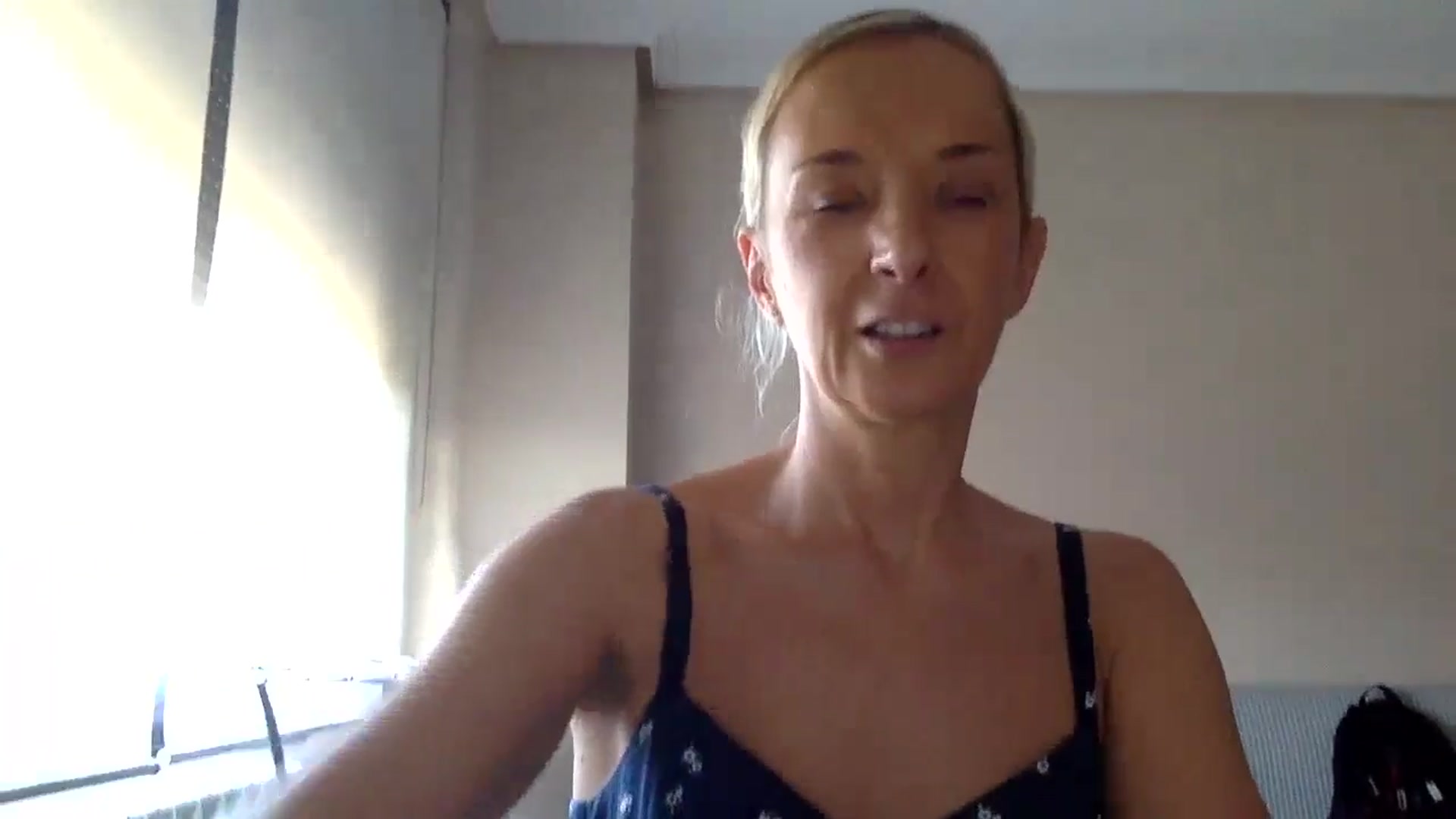 Gallery image thumbnail from Aimee_Angel's myfreecams stream on, 07/24/2024, 18:31 image 6 of 20