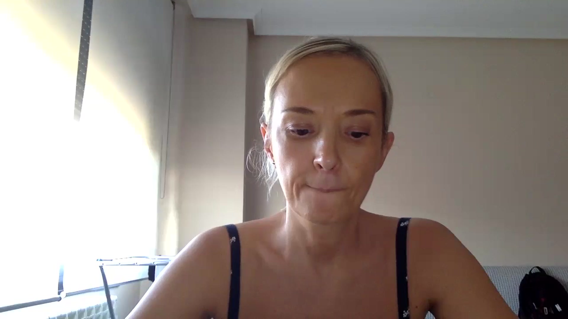 Gallery image thumbnail from Aimee_Angel's myfreecams stream on, 07/24/2024, 18:31 image 12 of 20