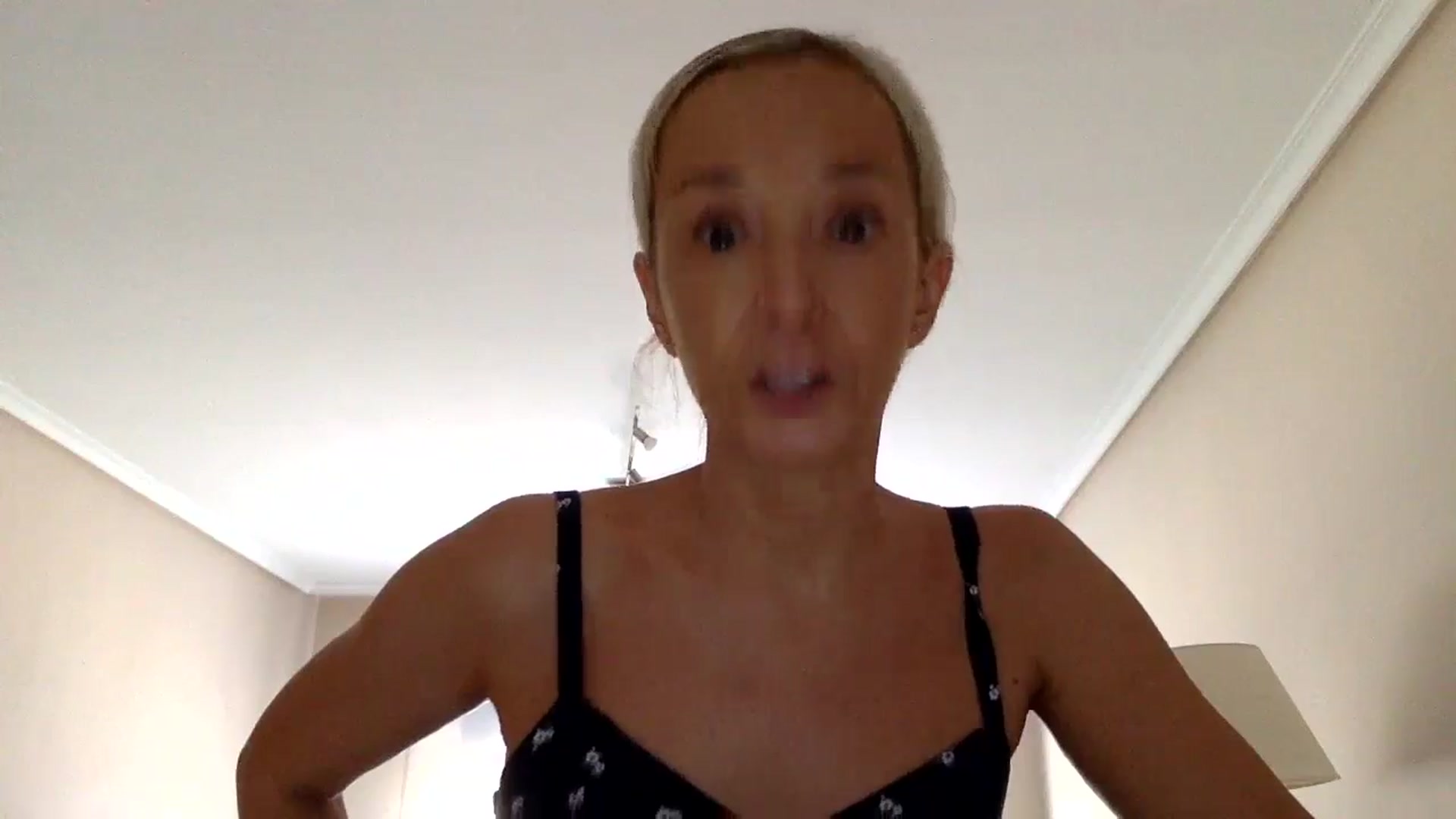 Gallery image thumbnail from Aimee_Angel's myfreecams stream on, 07/25/2024, 17:30 image 11 of 20