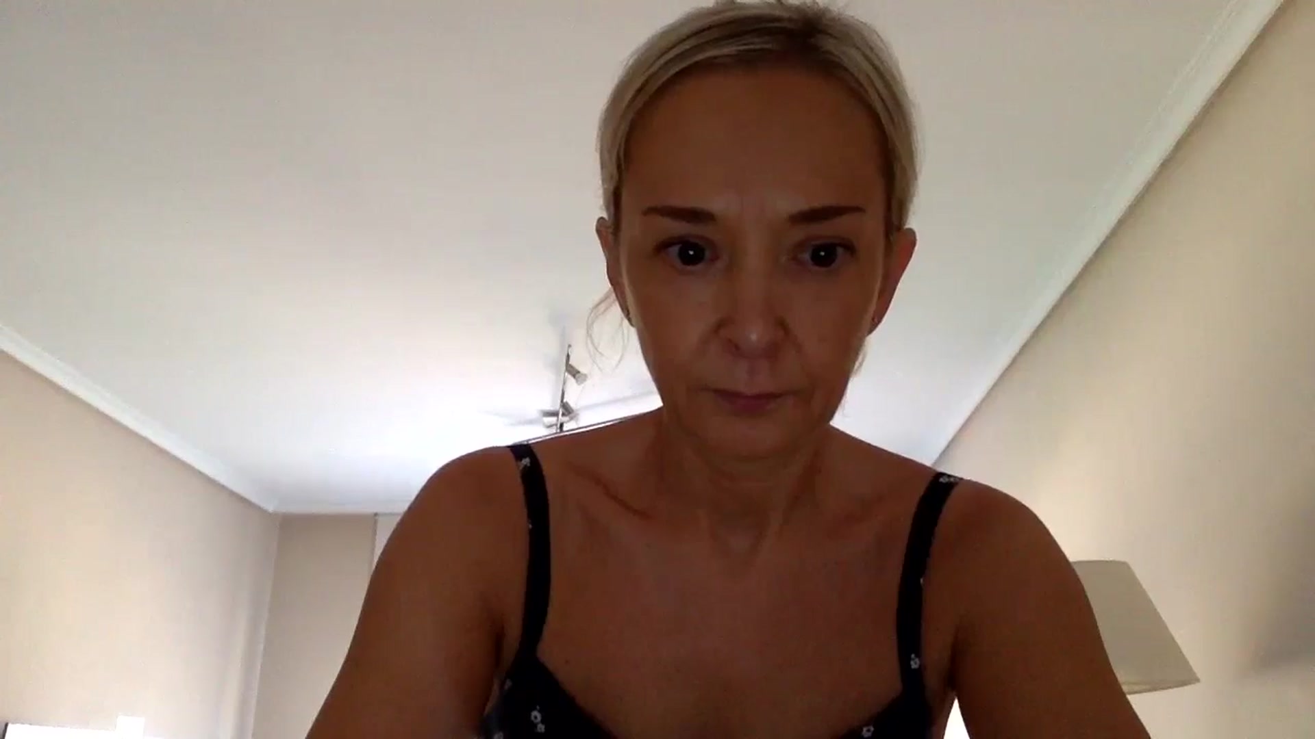 Gallery image thumbnail from Aimee_Angel's myfreecams stream on, 07/25/2024, 17:30 image 17 of 20