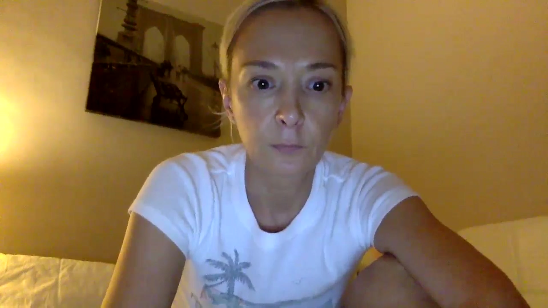 Gallery image thumbnail from Aimee_Angel's myfreecams stream on, 08/07/2024, 18:35 image 8 of 20