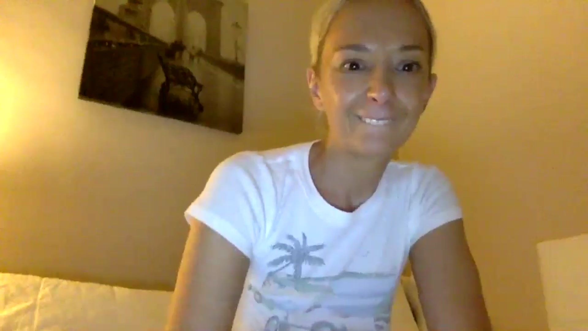 Gallery image thumbnail from Aimee_Angel's myfreecams stream on, 08/07/2024, 18:35 image 19 of 20