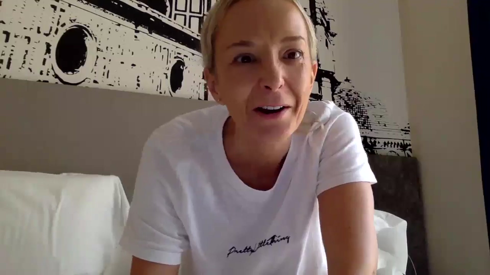 Gallery image thumbnail from Aimee_Angel's myfreecams stream on, 08/11/2024, 14:21 image 15 of 20