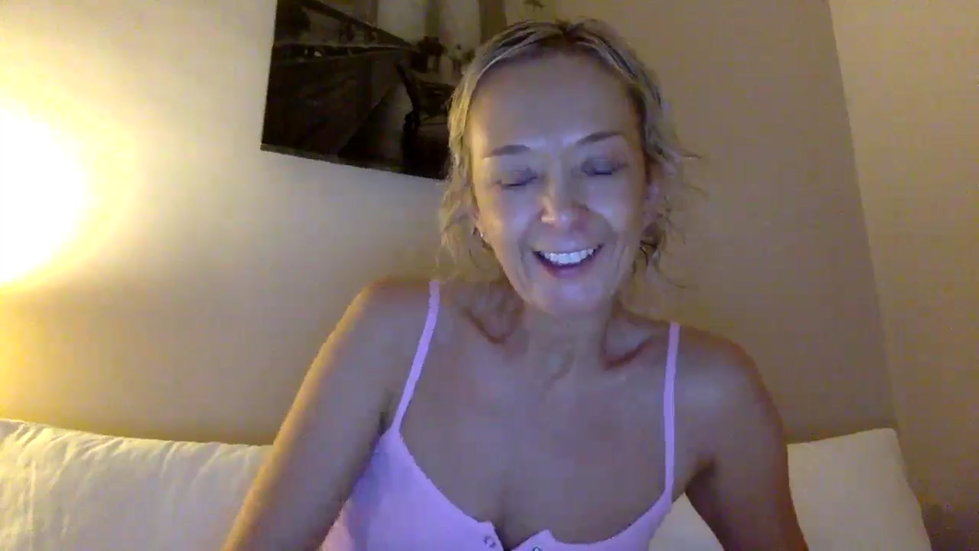 Gallery image thumbnail from Aimee_Angel's myfreecams stream on, 08/14/2024, 12:27 image 5 of 20
