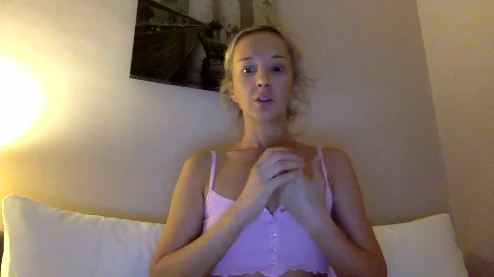 Gallery image thumbnail from Aimee_Angel's myfreecams stream on, 08/14/2024, 12:27 image 11 of 20