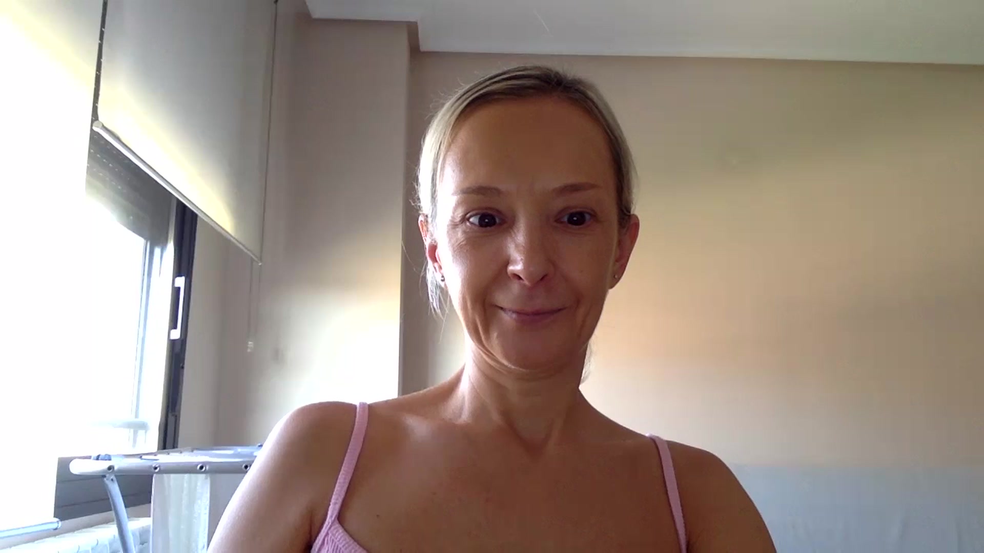 Gallery image thumbnail from Aimee_Angel's myfreecams stream on, 08/14/2024, 17:47 image 14 of 20