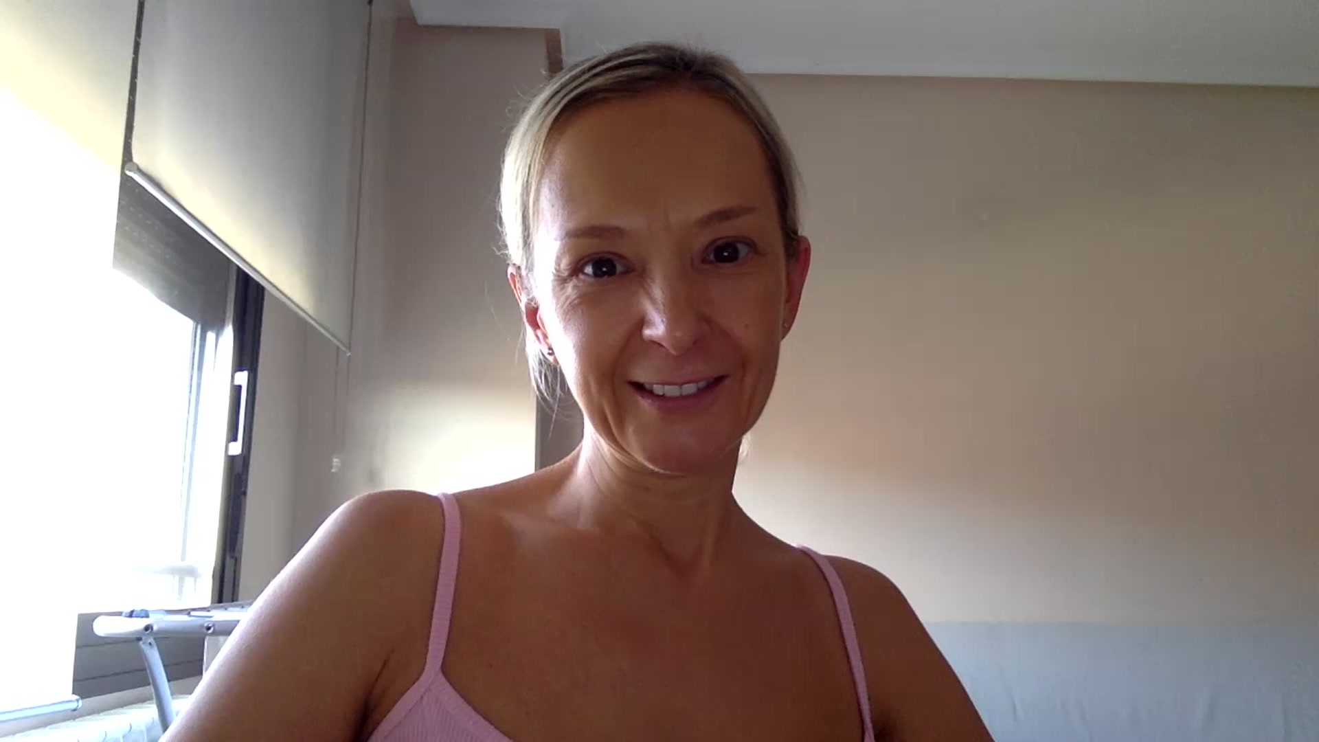 Gallery image thumbnail from Aimee_Angel's myfreecams stream on, 08/14/2024, 17:47 image 19 of 20