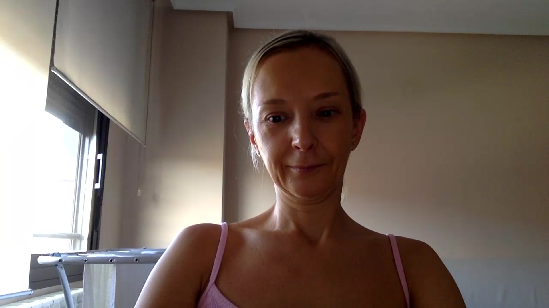 Gallery image thumbnail from Aimee_Angel's myfreecams stream on, 08/14/2024, 17:47 image 10 of 20
