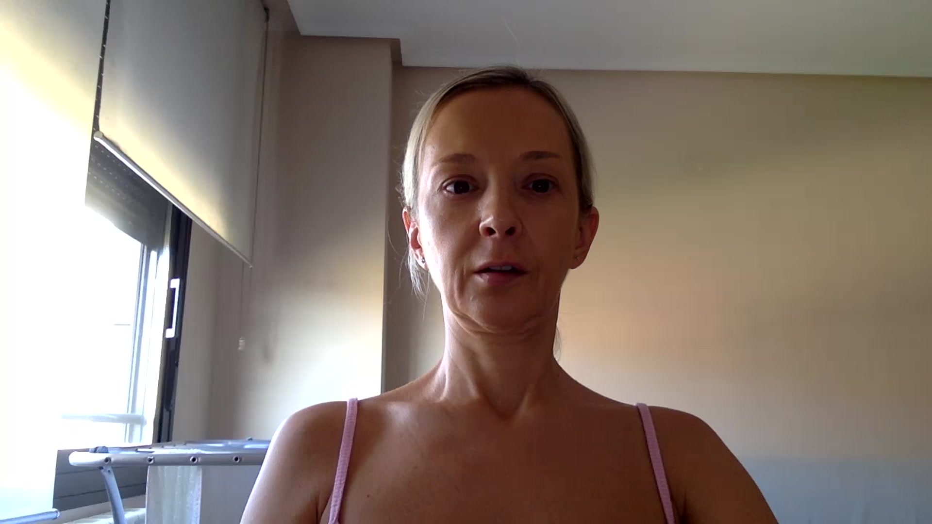 Gallery image thumbnail from Aimee_Angel's myfreecams stream on, 08/14/2024, 17:47 image 4 of 20