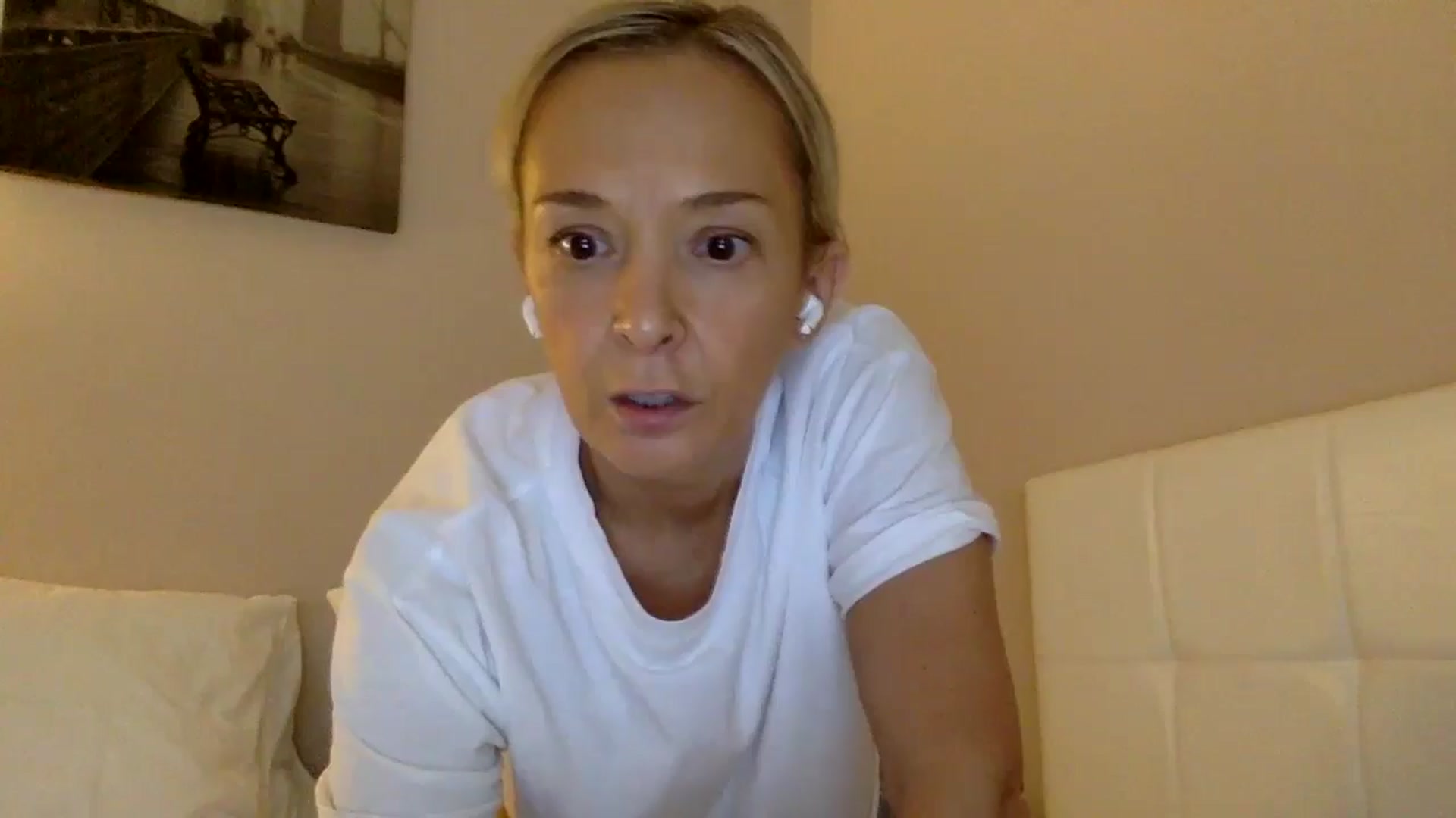 Gallery image thumbnail from Aimee_Angel's myfreecams stream on, 08/16/2024, 15:36 image 19 of 20