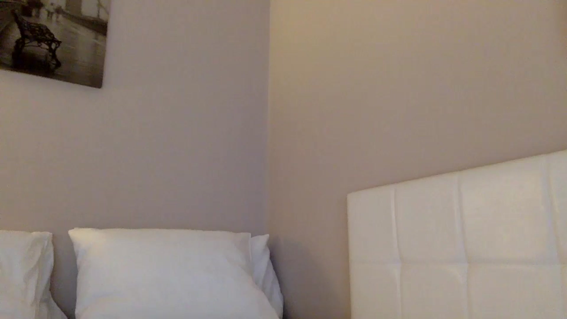 Gallery image thumbnail from Aimee_Angel's myfreecams stream on, 08/16/2024, 15:36 image 13 of 20