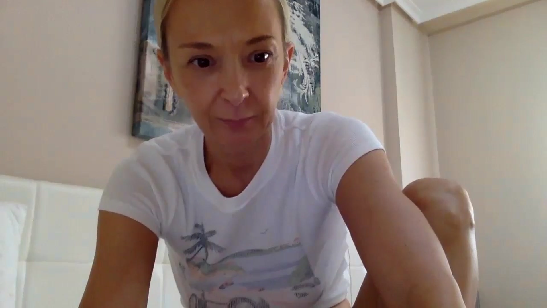 Gallery image thumbnail from Aimee_Angel's myfreecams stream on, 08/24/2024, 16:27 image 12 of 20