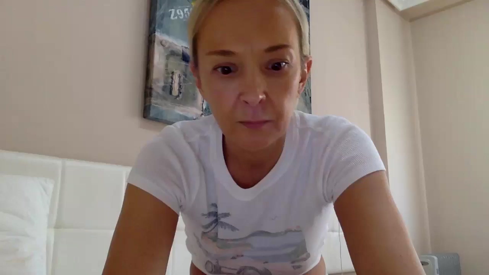 Gallery image thumbnail from Aimee_Angel's myfreecams stream on, 08/24/2024, 16:27 image 18 of 20