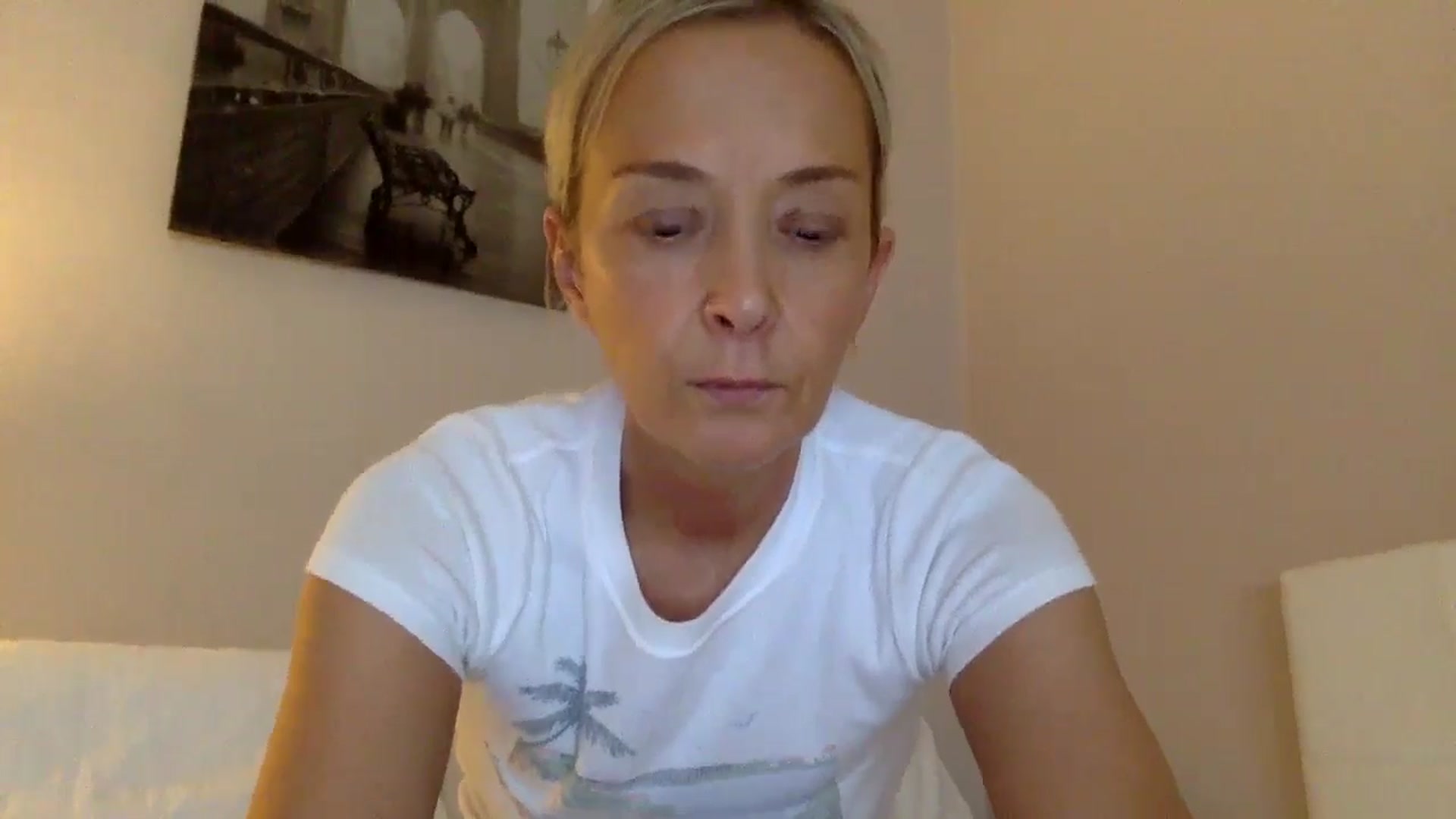 Gallery image thumbnail from Aimee_Angel's myfreecams stream on, 08/25/2024, 17:45 image 8 of 20