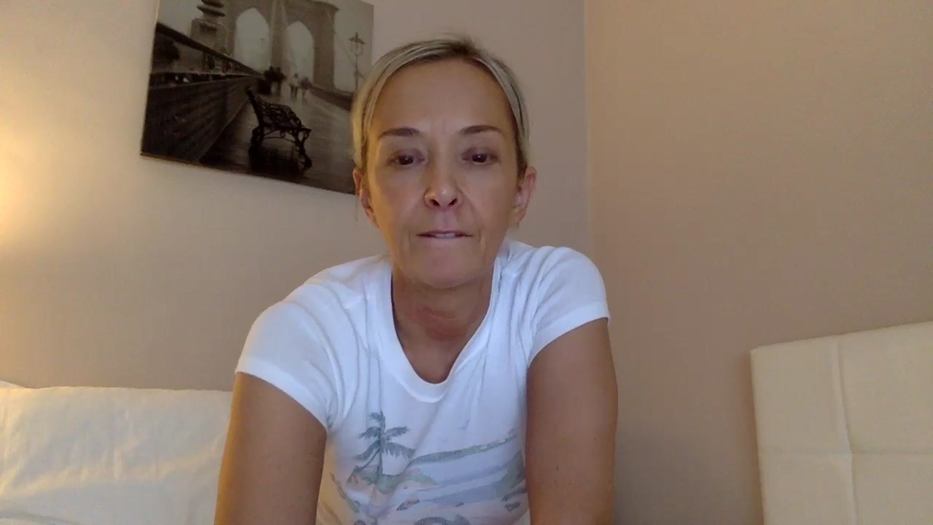 Gallery image thumbnail from Aimee_Angel's myfreecams stream on, 08/25/2024, 17:45 image 4 of 20