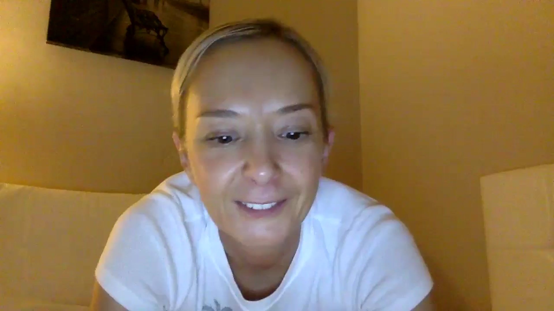 Gallery image thumbnail from Aimee_Angel's myfreecams stream on, 08/25/2024, 21:21 image 10 of 20
