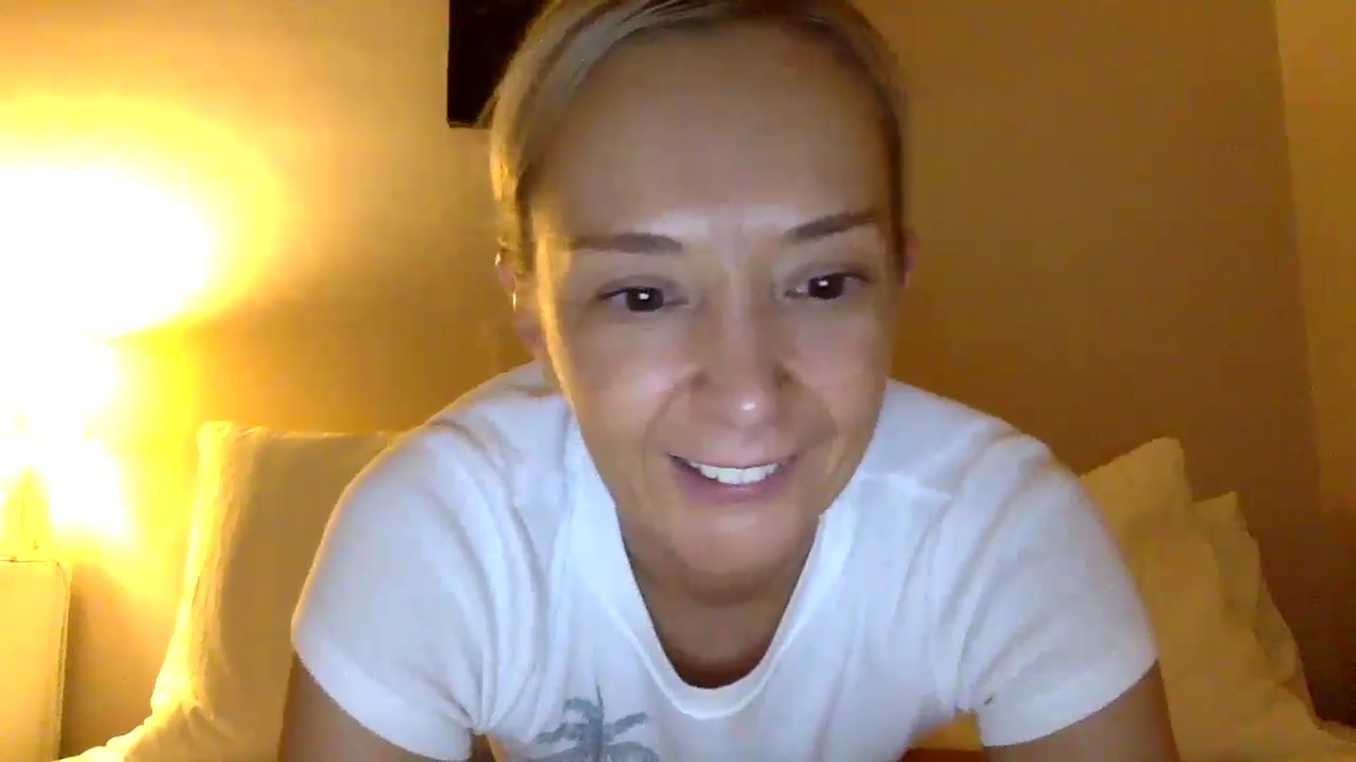 Gallery image thumbnail from Aimee_Angel's myfreecams stream on, 08/25/2024, 21:21 image 12 of 20