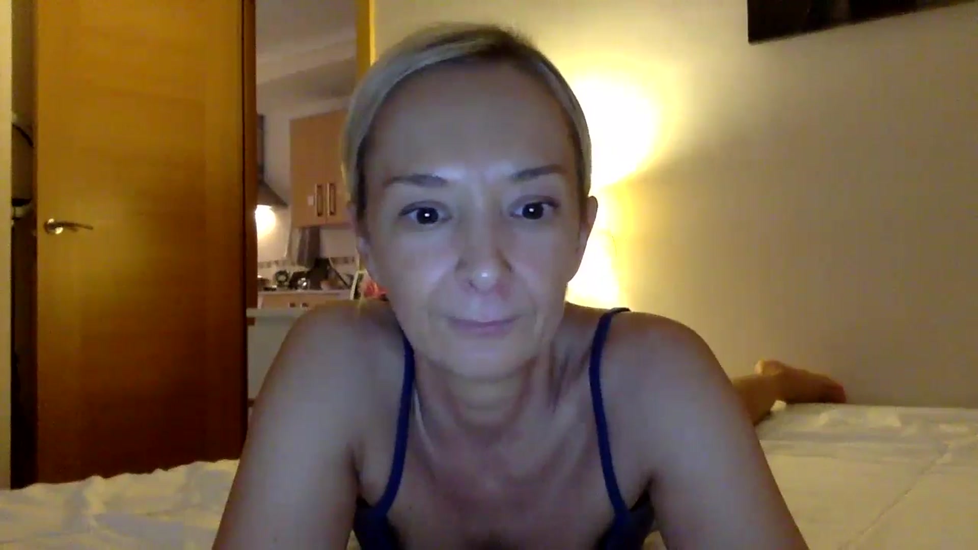 Gallery image thumbnail from Aimee_Angel's myfreecams stream on, 08/27/2024, 18:59 image 18 of 20