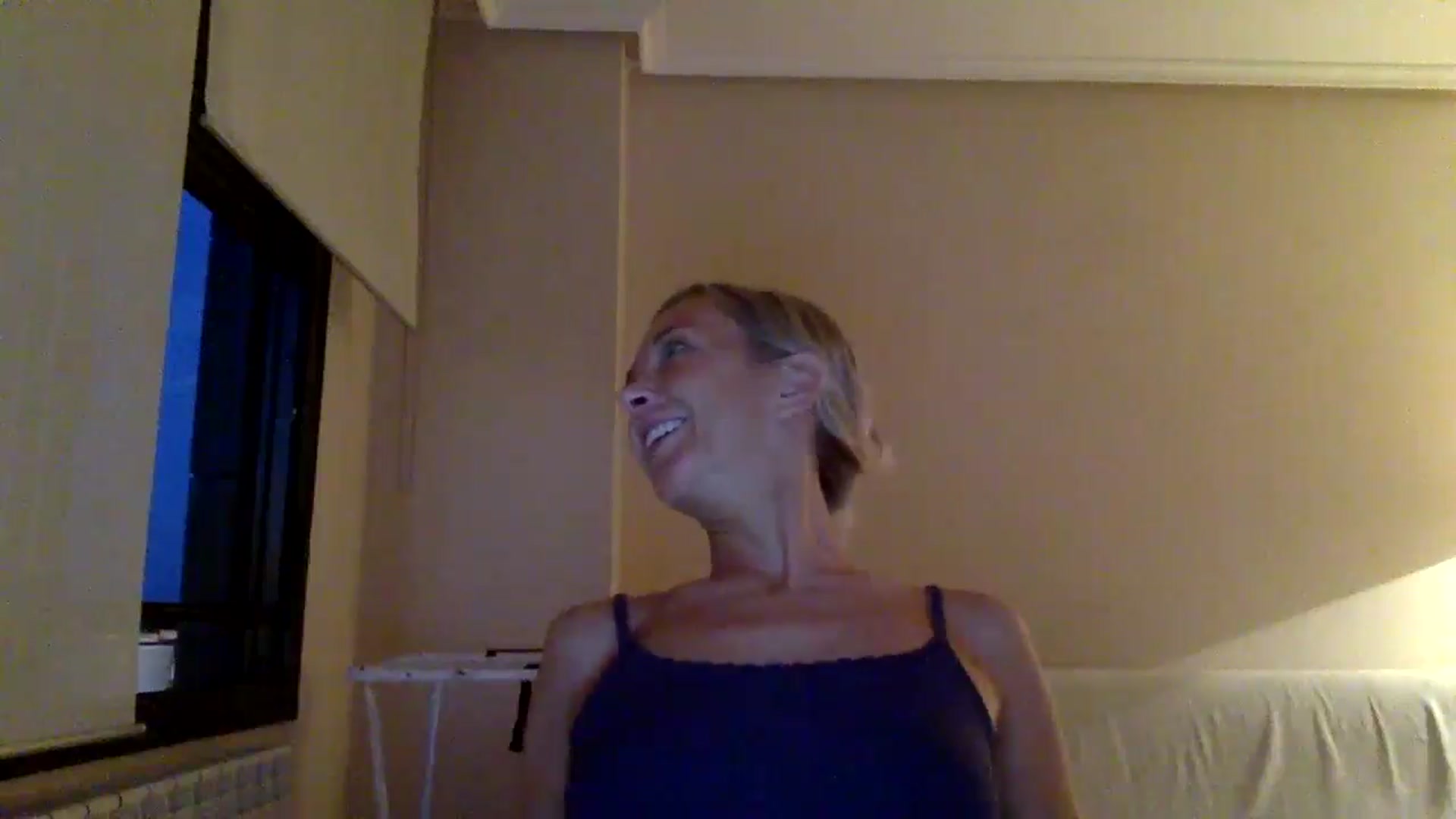 Gallery image thumbnail from Aimee_Angel's myfreecams stream on, 08/27/2024, 19:26 image 16 of 20