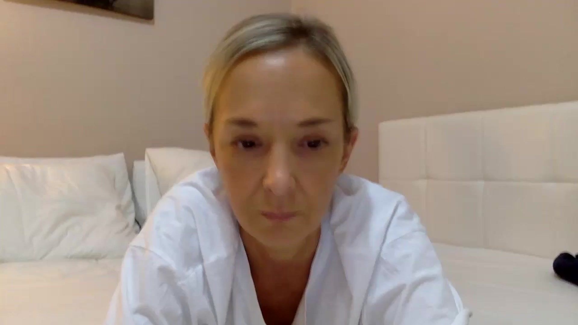 Gallery image thumbnail from Aimee_Angel's myfreecams stream on, 09/04/2024, 22:18 image 11 of 20