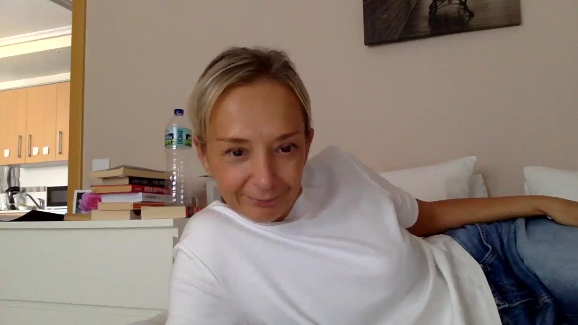 Gallery image thumbnail from Aimee_Angel's myfreecams stream on, 09/15/2024, 16:57 image 19 of 20