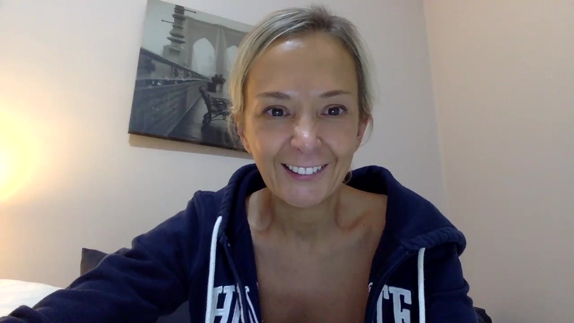 Gallery image thumbnail from Aimee_Angel's myfreecams stream on, 10/07/2024, 23:58 image 20 of 20