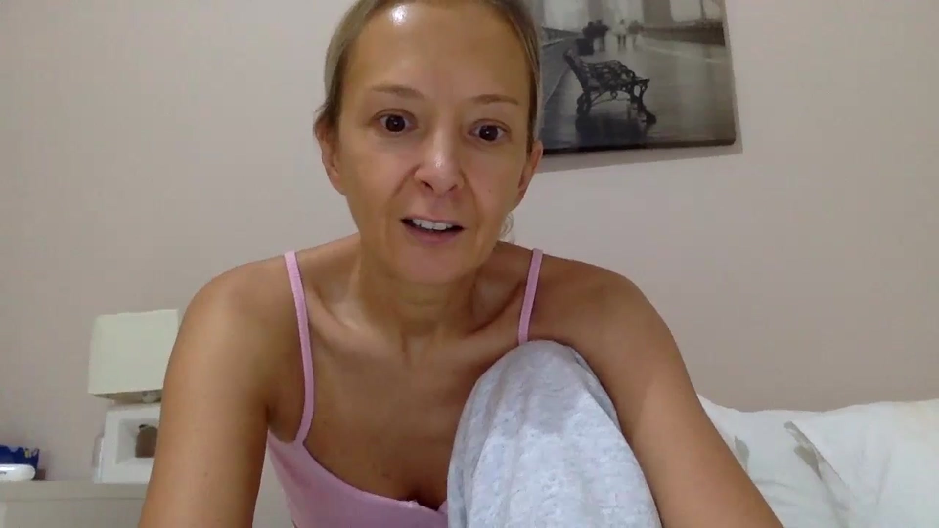 Gallery image thumbnail from Aimee_Angel's myfreecams stream on, 10/13/2024, 14:31 image 19 of 20
