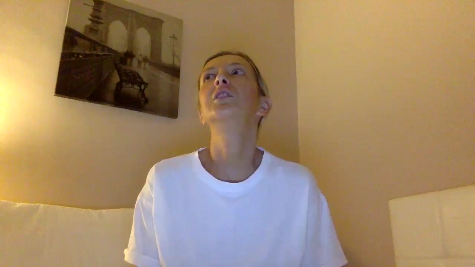 Gallery image thumbnail from Aimee_Angel's myfreecams stream on, 10/14/2024, 19:46 image 20 of 20