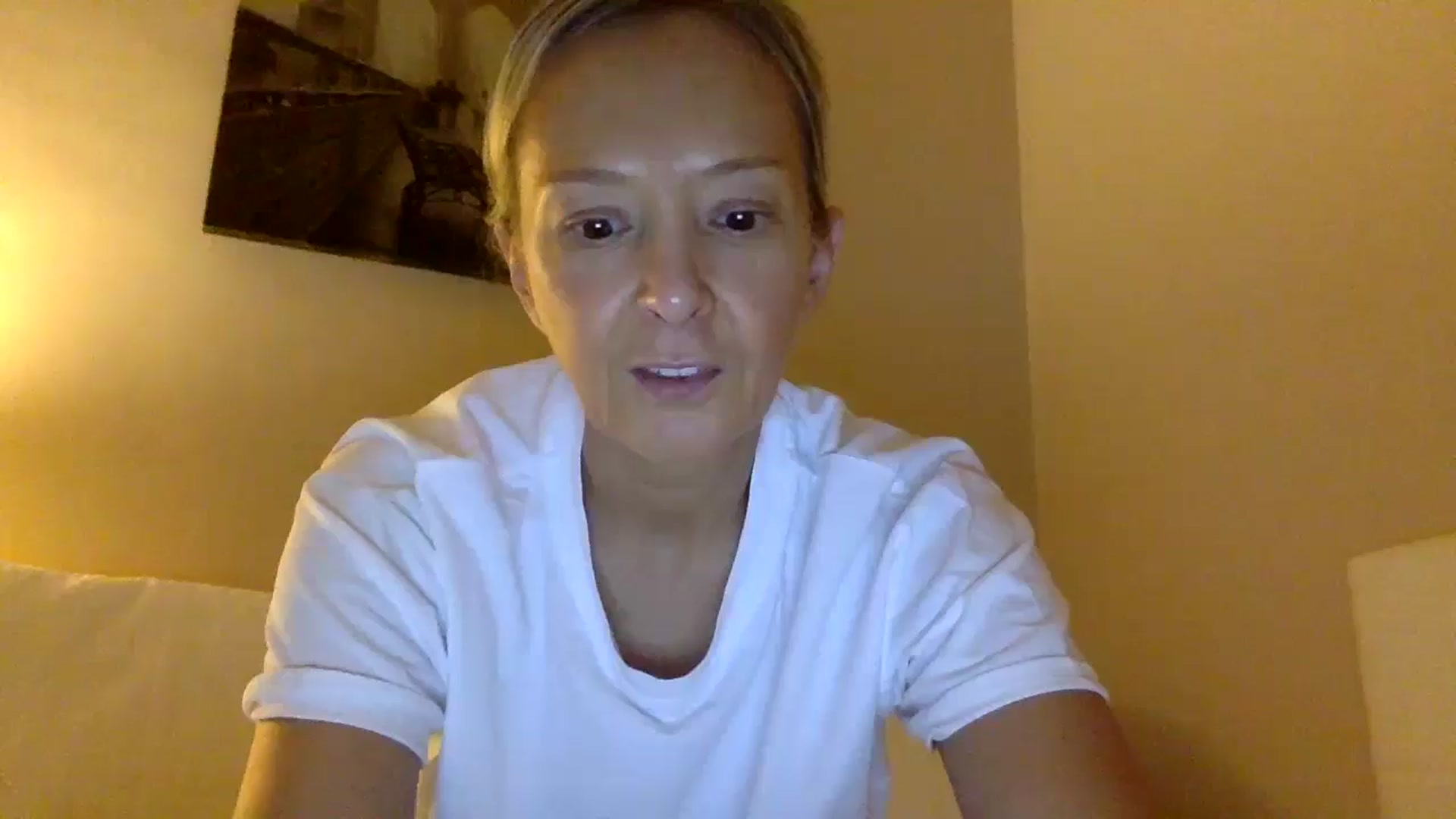 Gallery image thumbnail from Aimee_Angel's myfreecams stream on, 10/14/2024, 19:46 image 3 of 20