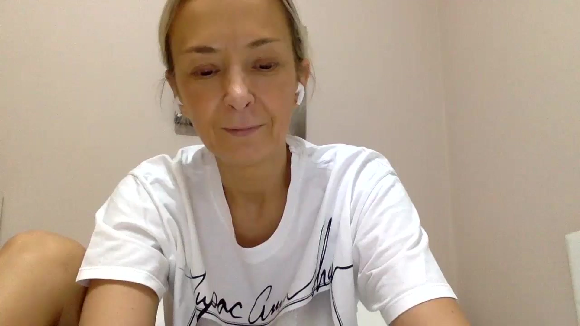 Gallery image thumbnail from Aimee_Angel's myfreecams stream on, 10/23/2024, 20:07 image 20 of 20