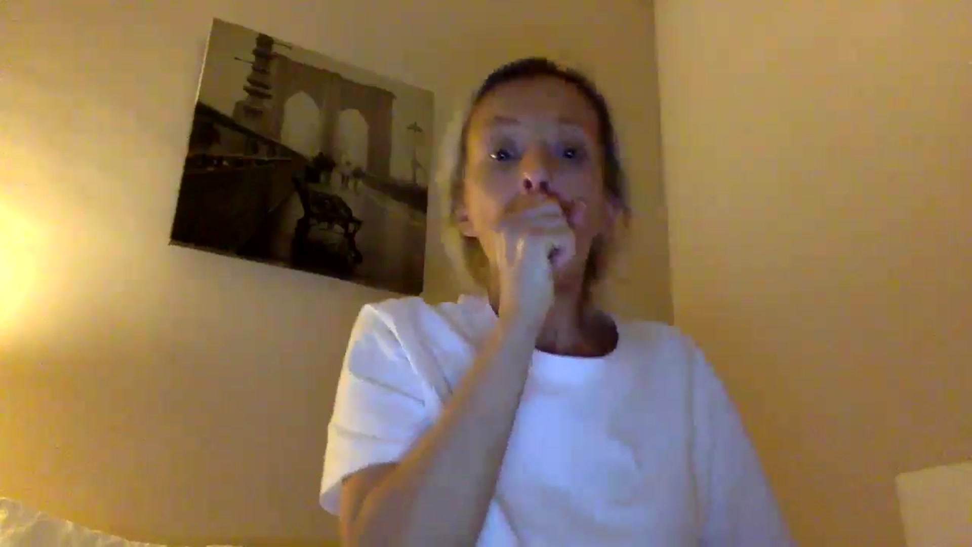 Gallery image thumbnail from Aimee_Angel's myfreecams stream on, 10/26/2024, 23:52 image 4 of 20
