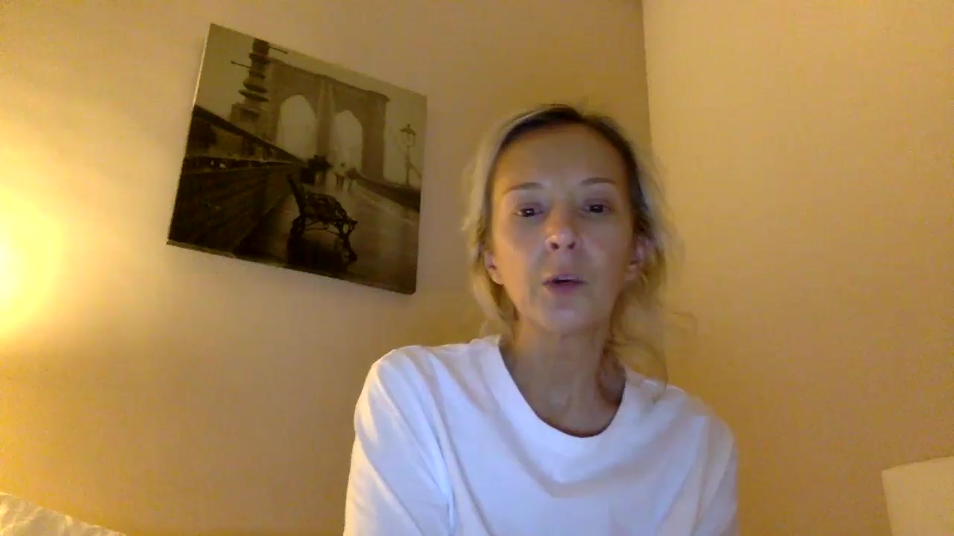 Gallery image thumbnail from Aimee_Angel's myfreecams stream on, 10/26/2024, 23:52 image 16 of 20