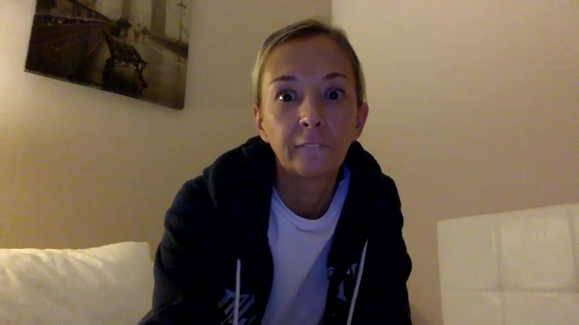 Gallery image thumbnail from Aimee_Angel's myfreecams stream on, 10/31/2024, 24:08 image 17 of 20