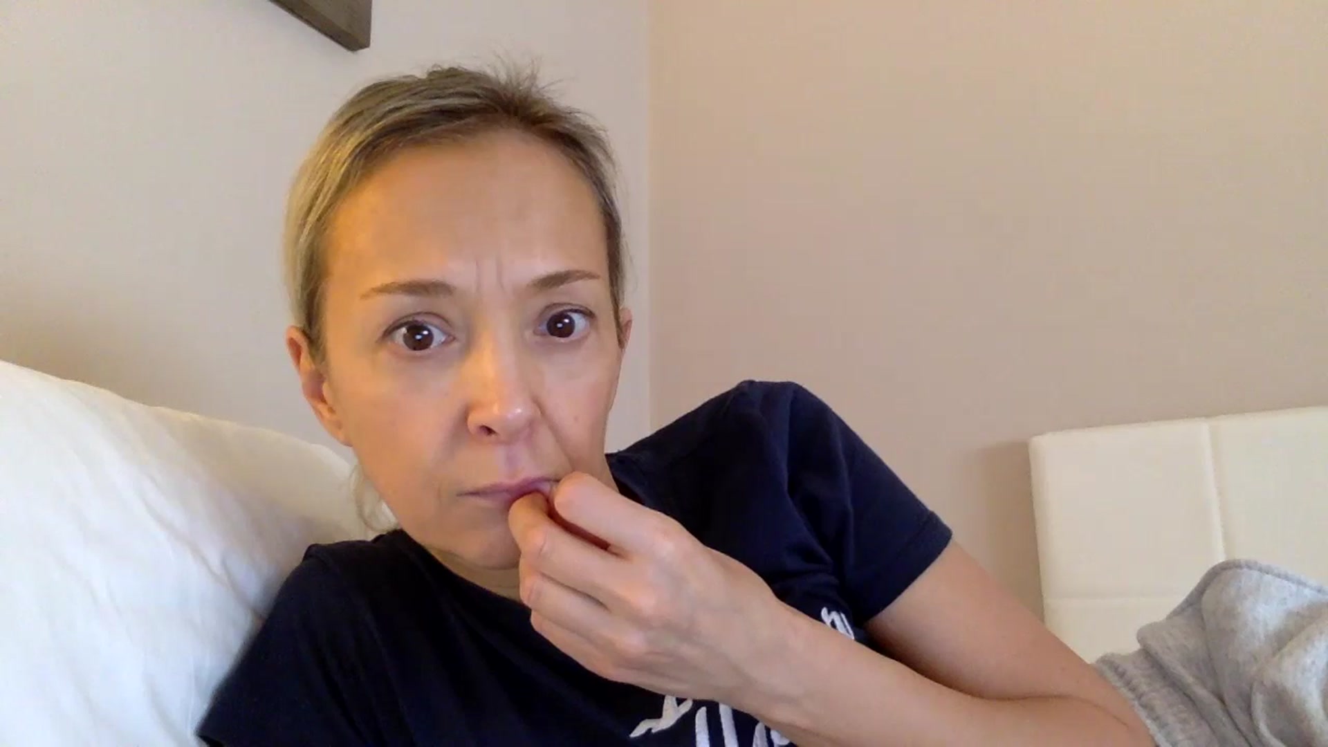 Gallery image thumbnail from Aimee_Angel's myfreecams stream on, 10/31/2024, 13:14 image 15 of 20