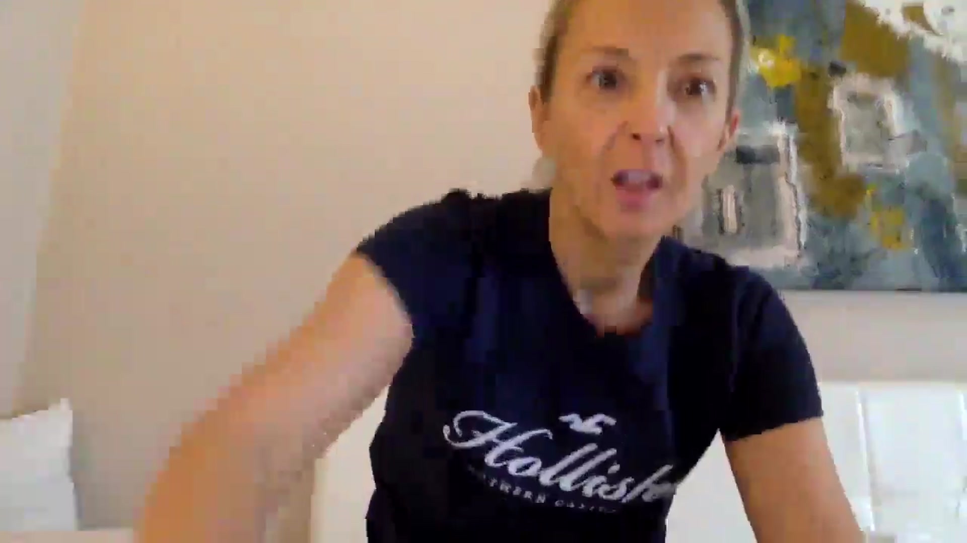 Gallery image thumbnail from Aimee_Angel's myfreecams stream on, 10/31/2024, 13:14 image 7 of 20