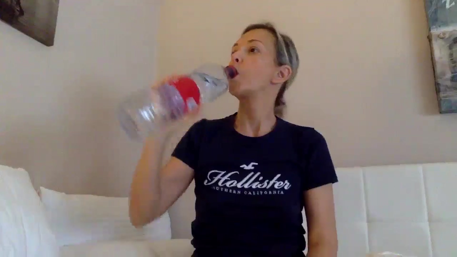Gallery image thumbnail from Aimee_Angel's myfreecams stream on, 10/31/2024, 13:29 image 20 of 20