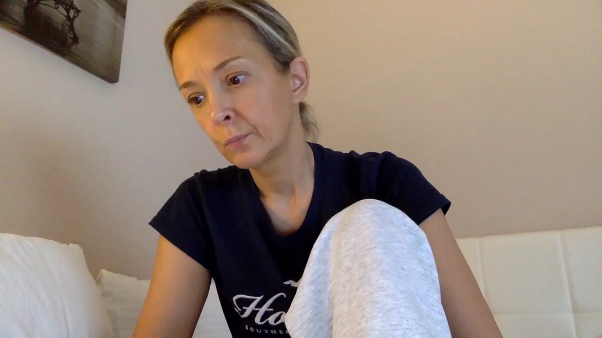 Gallery image thumbnail from Aimee_Angel's myfreecams stream on, 10/31/2024, 13:29 image 18 of 20