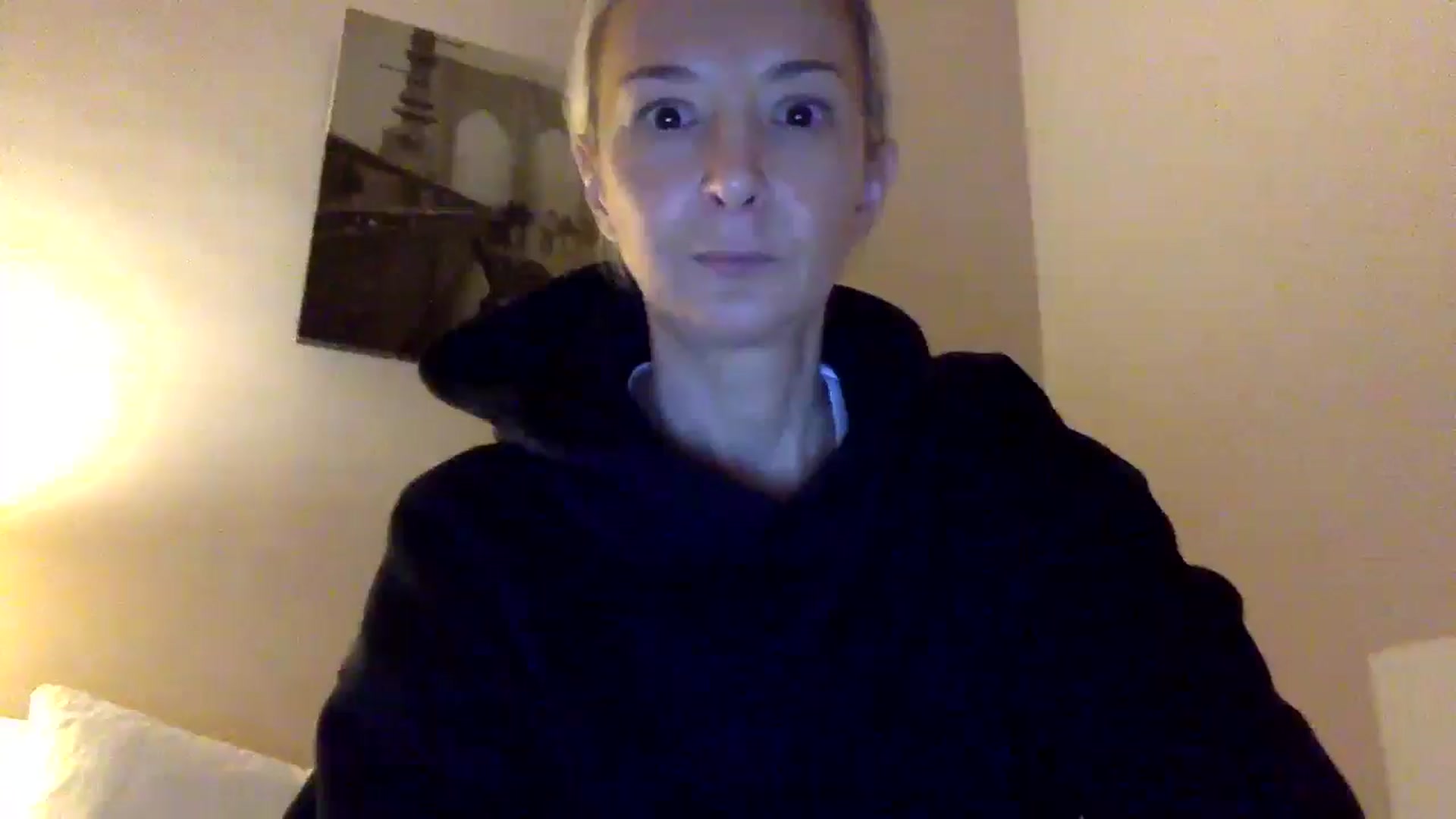 Gallery image thumbnail from Aimee_Angel's myfreecams stream on, 11/09/2024, 22:41 image 13 of 20