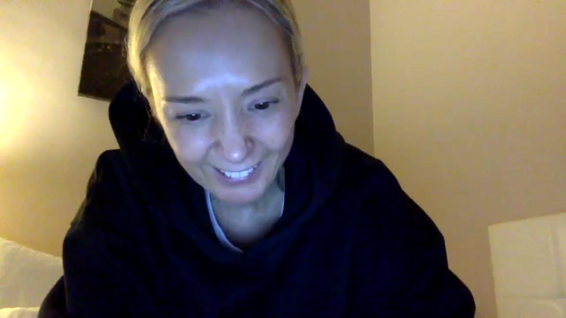 Gallery image thumbnail from Aimee_Angel's myfreecams stream on, 11/09/2024, 22:41 image 10 of 20