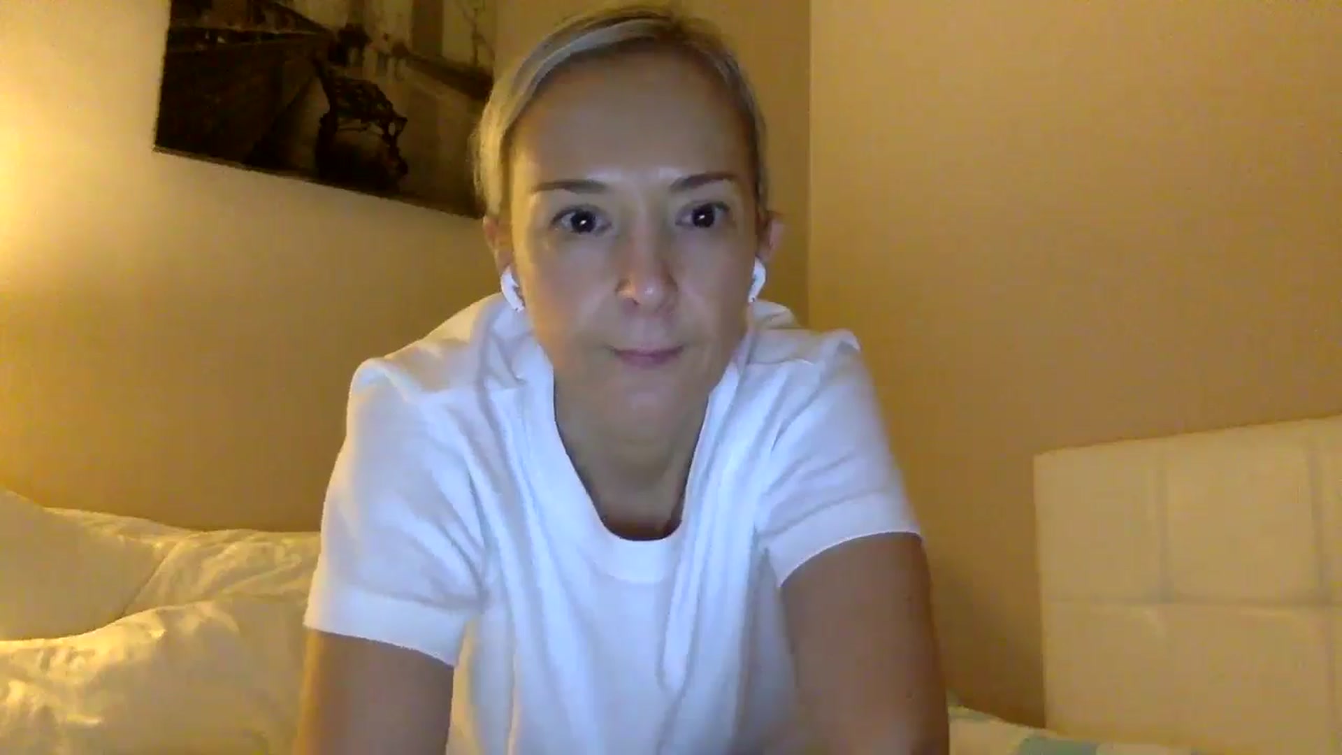 Gallery image thumbnail from Aimee_Angel's myfreecams stream on, 11/09/2024, 22:41 image 20 of 20