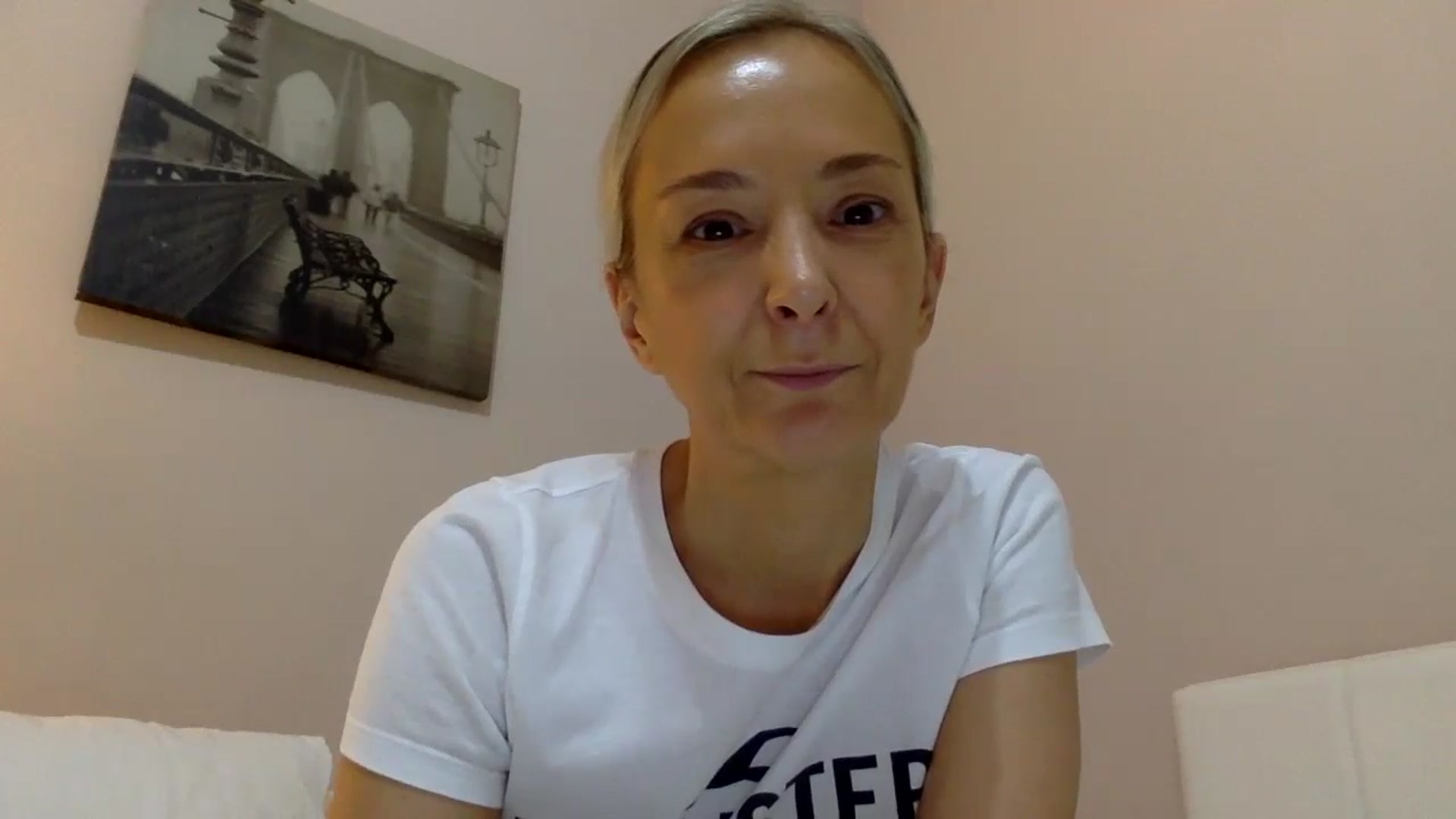 Gallery image thumbnail from Aimee_Angel's myfreecams stream on, 11/11/2024, 21:52 image 17 of 20