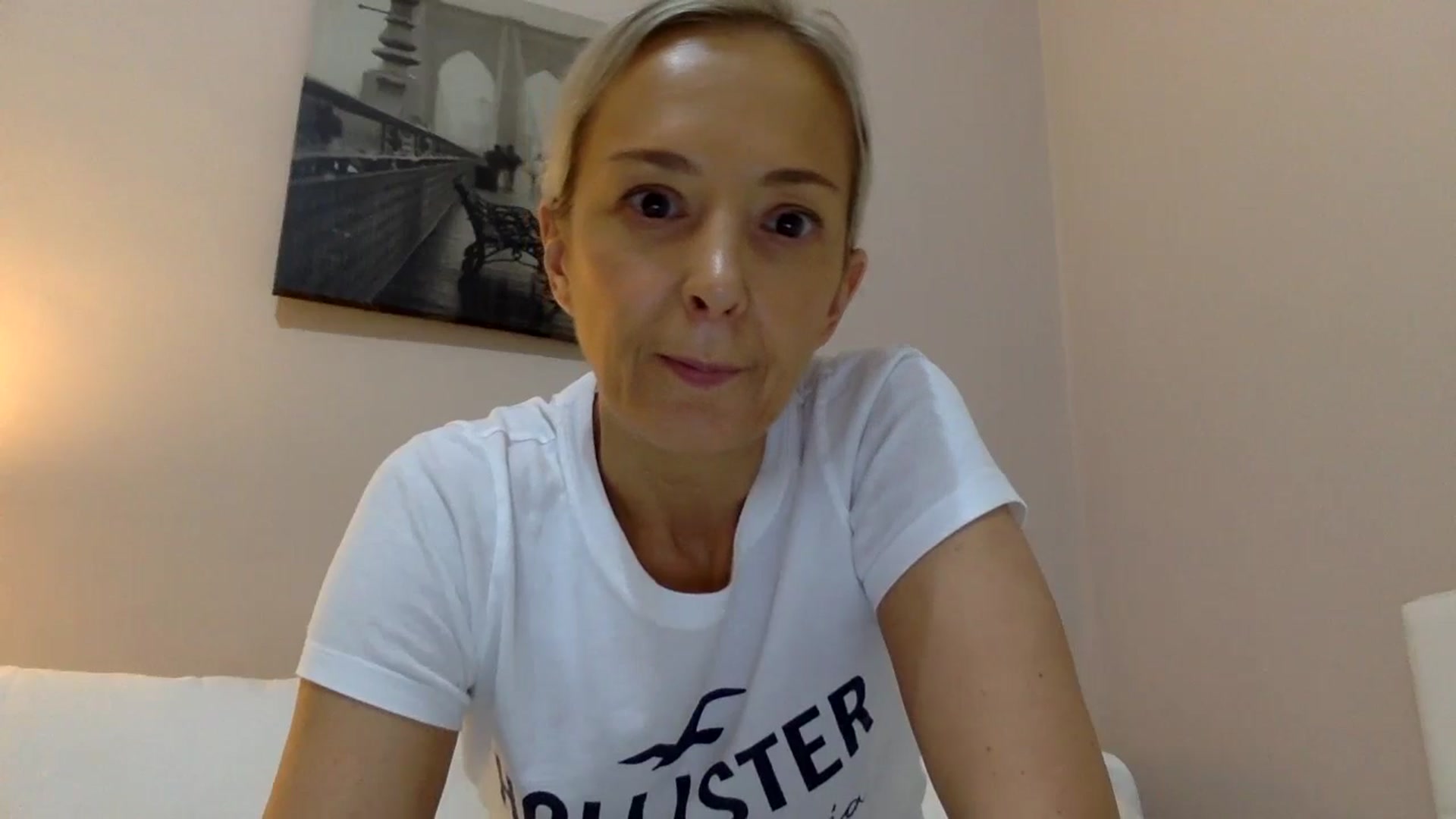 Gallery image thumbnail from Aimee_Angel's myfreecams stream on, 11/11/2024, 21:52 image 8 of 20