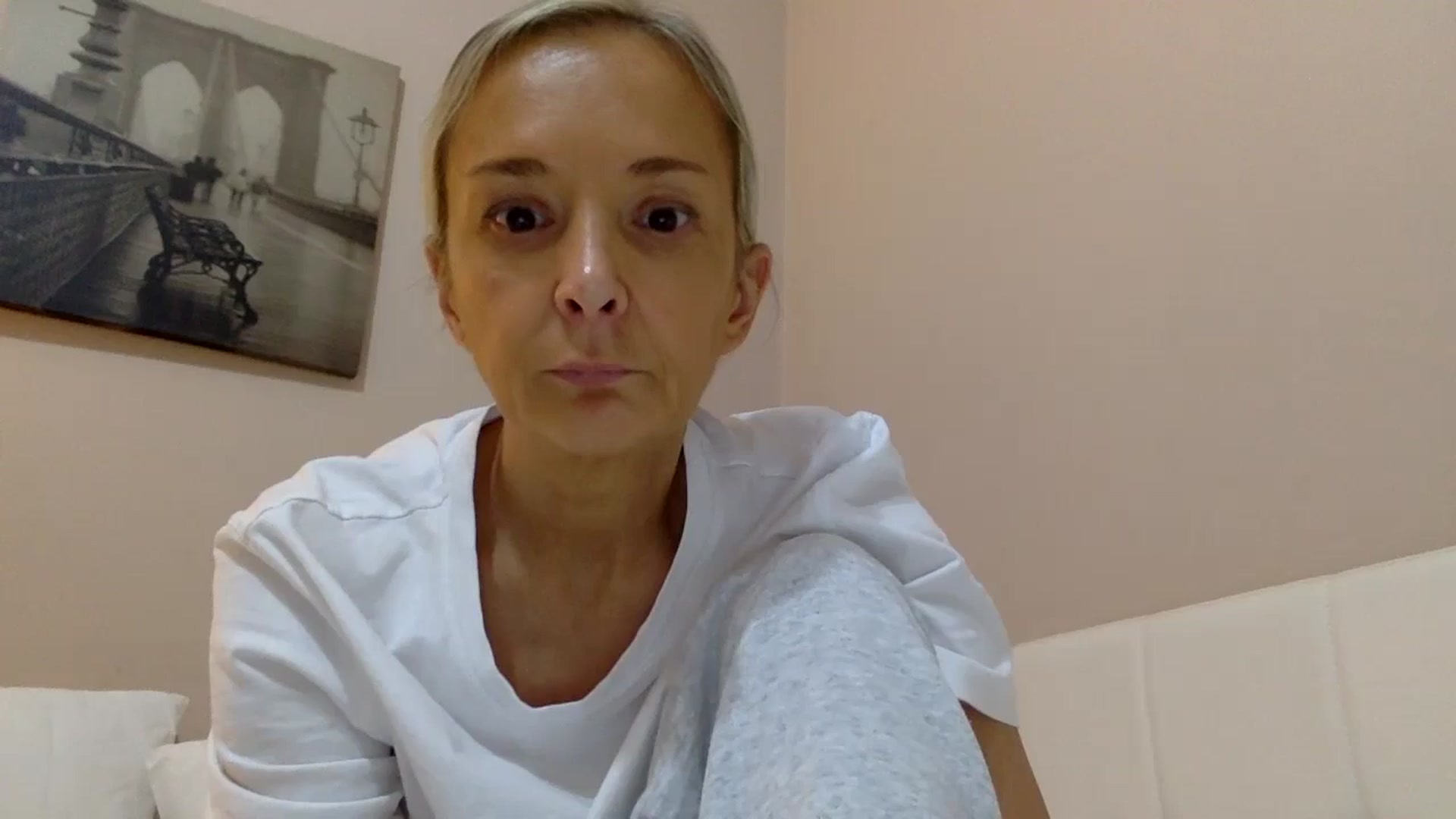 Gallery image thumbnail from Aimee_Angel's myfreecams stream on, 11/15/2024, 22:43 image 12 of 20
