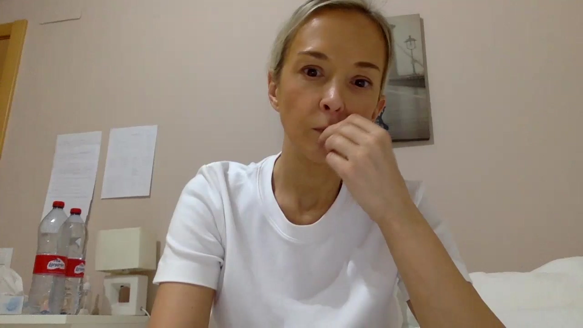 Gallery image thumbnail from Aimee_Angel's myfreecams stream on, 11/16/2024, 22:54 image 13 of 20