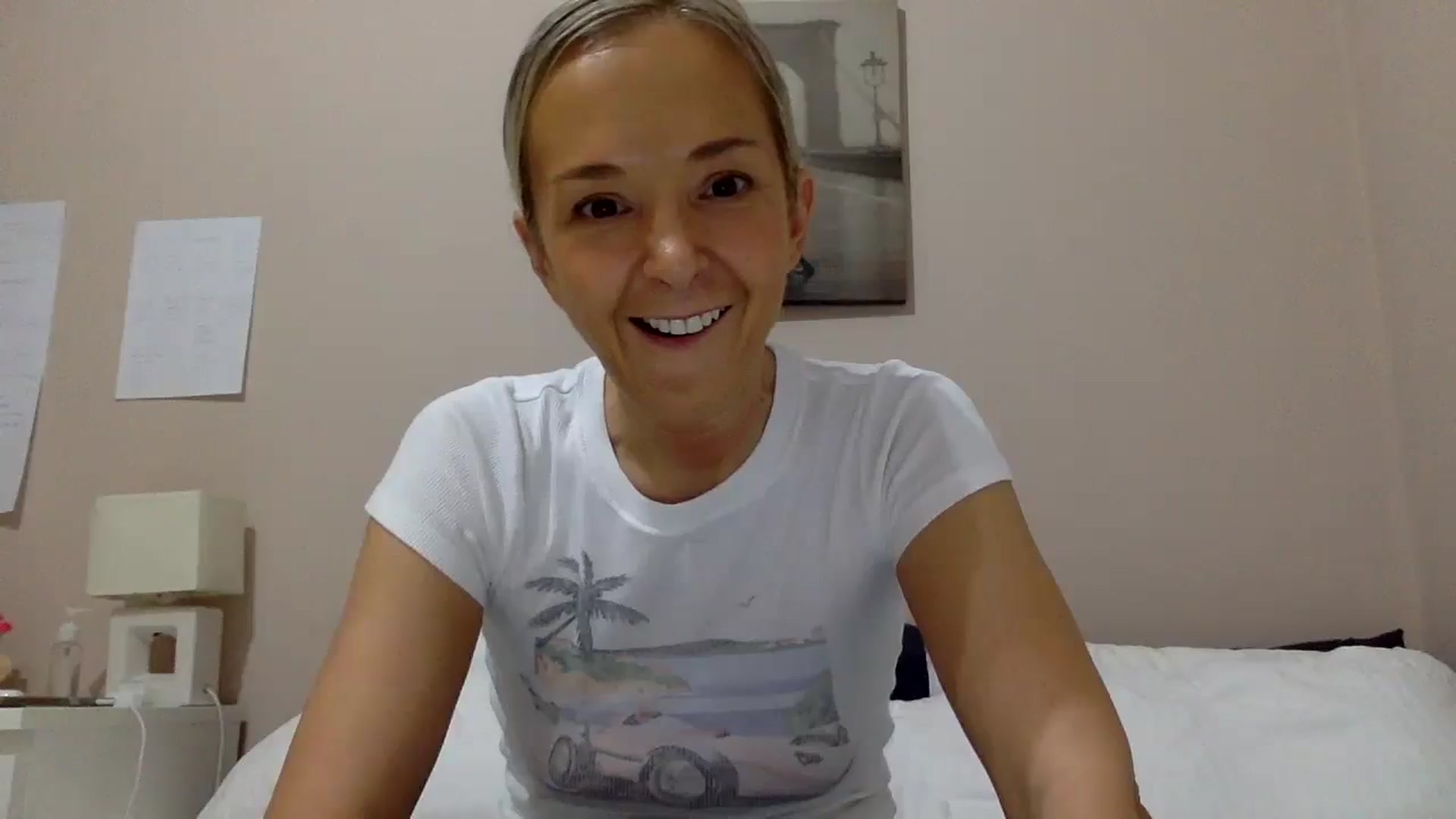 Gallery image thumbnail from Aimee_Angel's myfreecams stream on, 11/22/2024, 18:33 image 12 of 20
