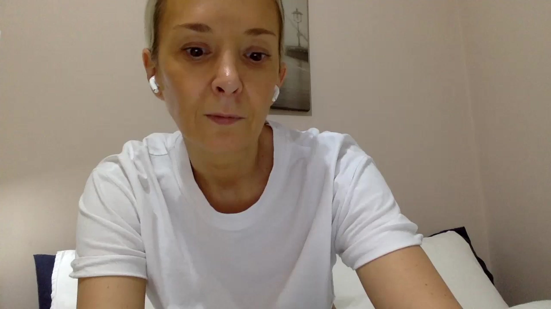 Gallery image thumbnail from Aimee_Angel's myfreecams stream on, 11/26/2024, 22:20 image 18 of 20