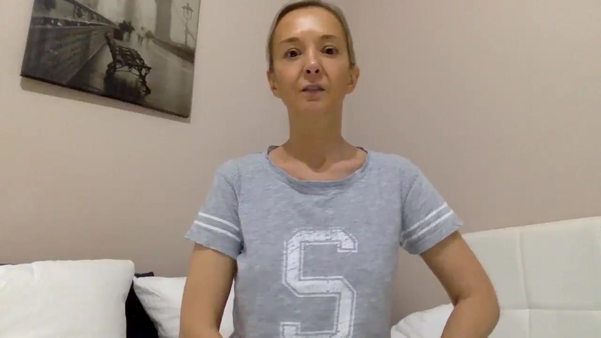 Gallery image thumbnail from Aimee_Angel's myfreecams stream on, 11/28/2024, 22:43 image 18 of 20
